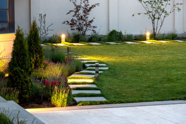 Newark Landscape Lighting Service